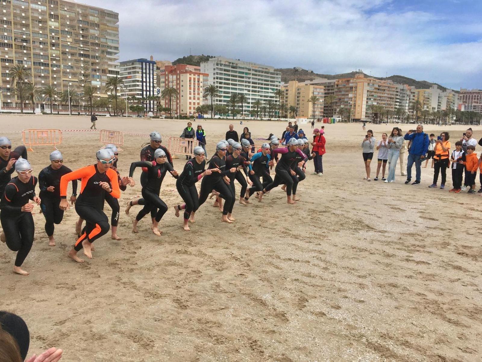 Apartamento Arensol En Primera Linea De Playa كولرا المظهر الخارجي الصورة
